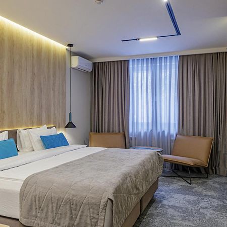 Тау-House Hotel Kok-Shoky ภายนอก รูปภาพ