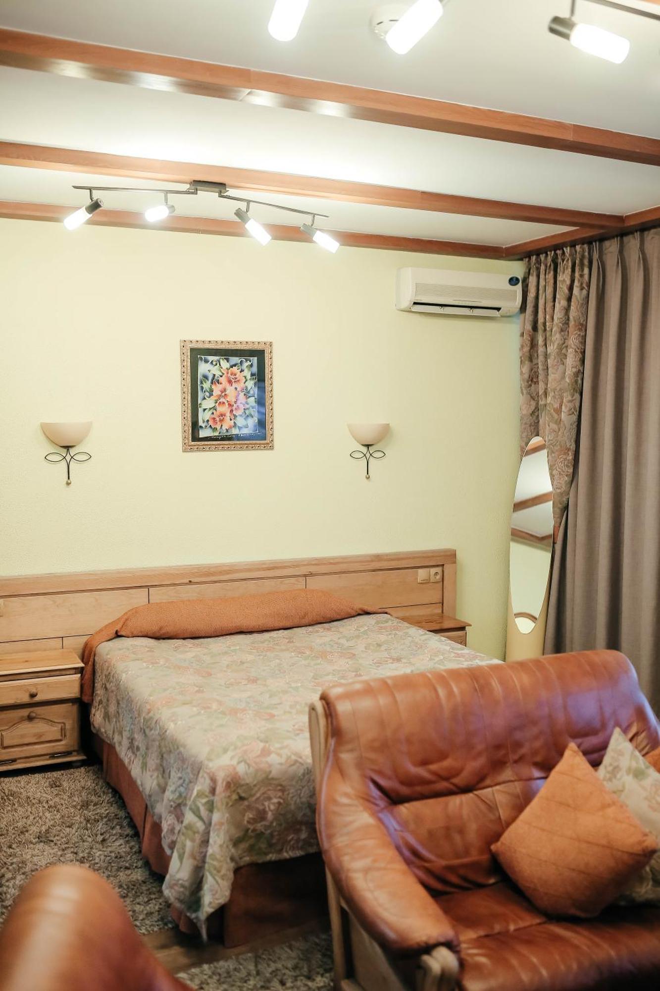 Тау-House Hotel Kok-Shoky ภายนอก รูปภาพ