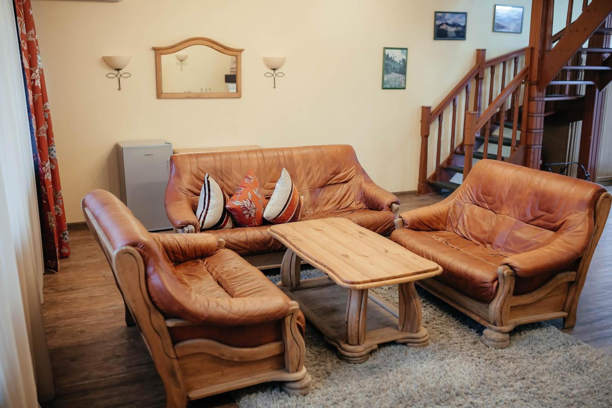 Тау-House Hotel Kok-Shoky ภายนอก รูปภาพ