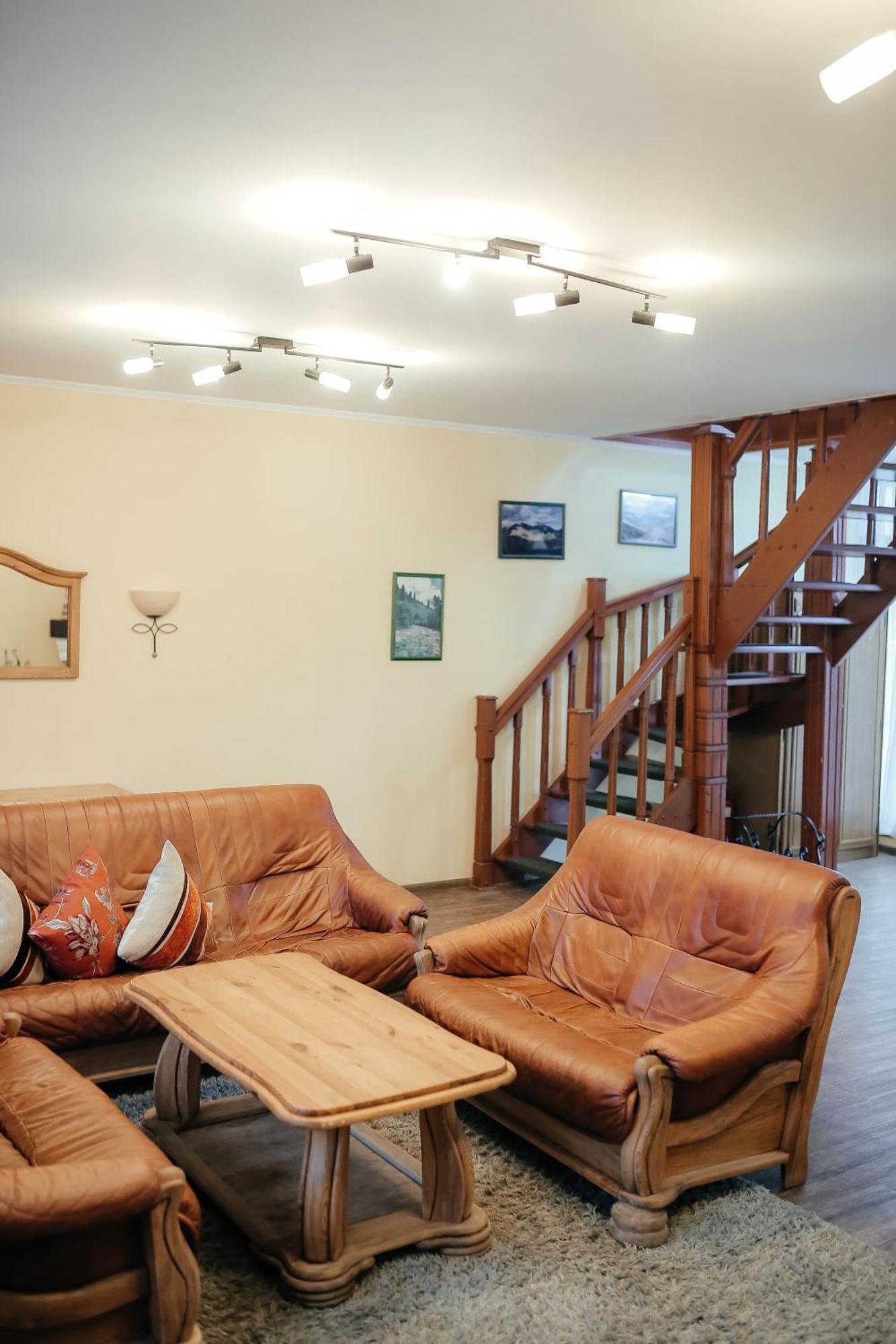 Тау-House Hotel Kok-Shoky ภายนอก รูปภาพ