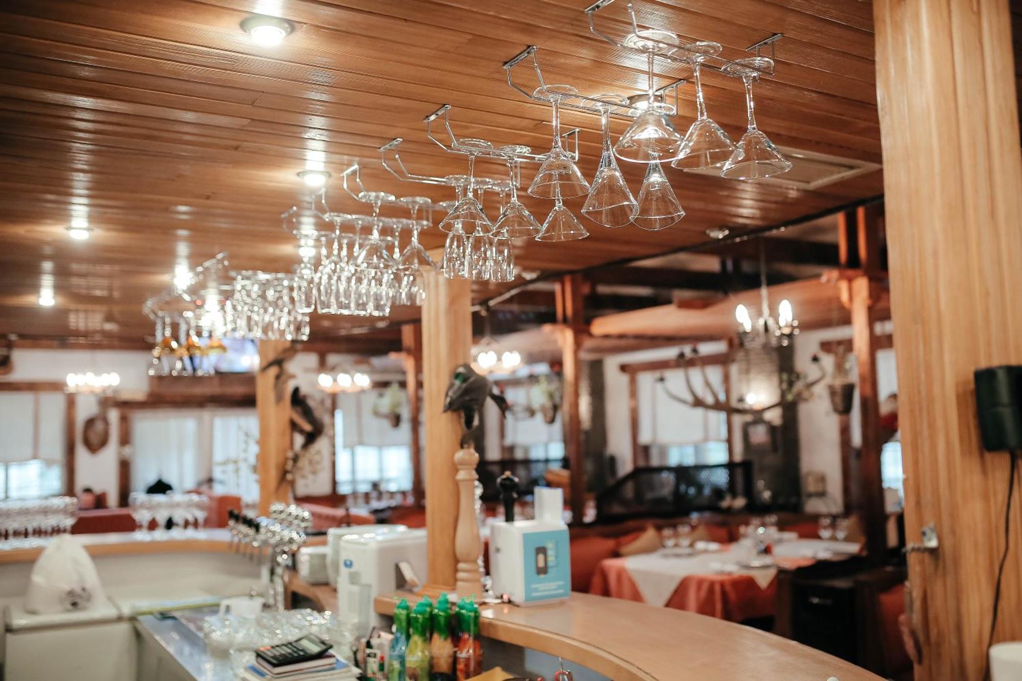 Тау-House Hotel Kok-Shoky ภายนอก รูปภาพ