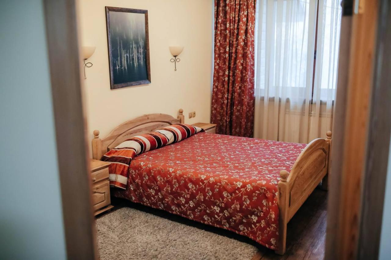 Тау-House Hotel Kok-Shoky ภายนอก รูปภาพ