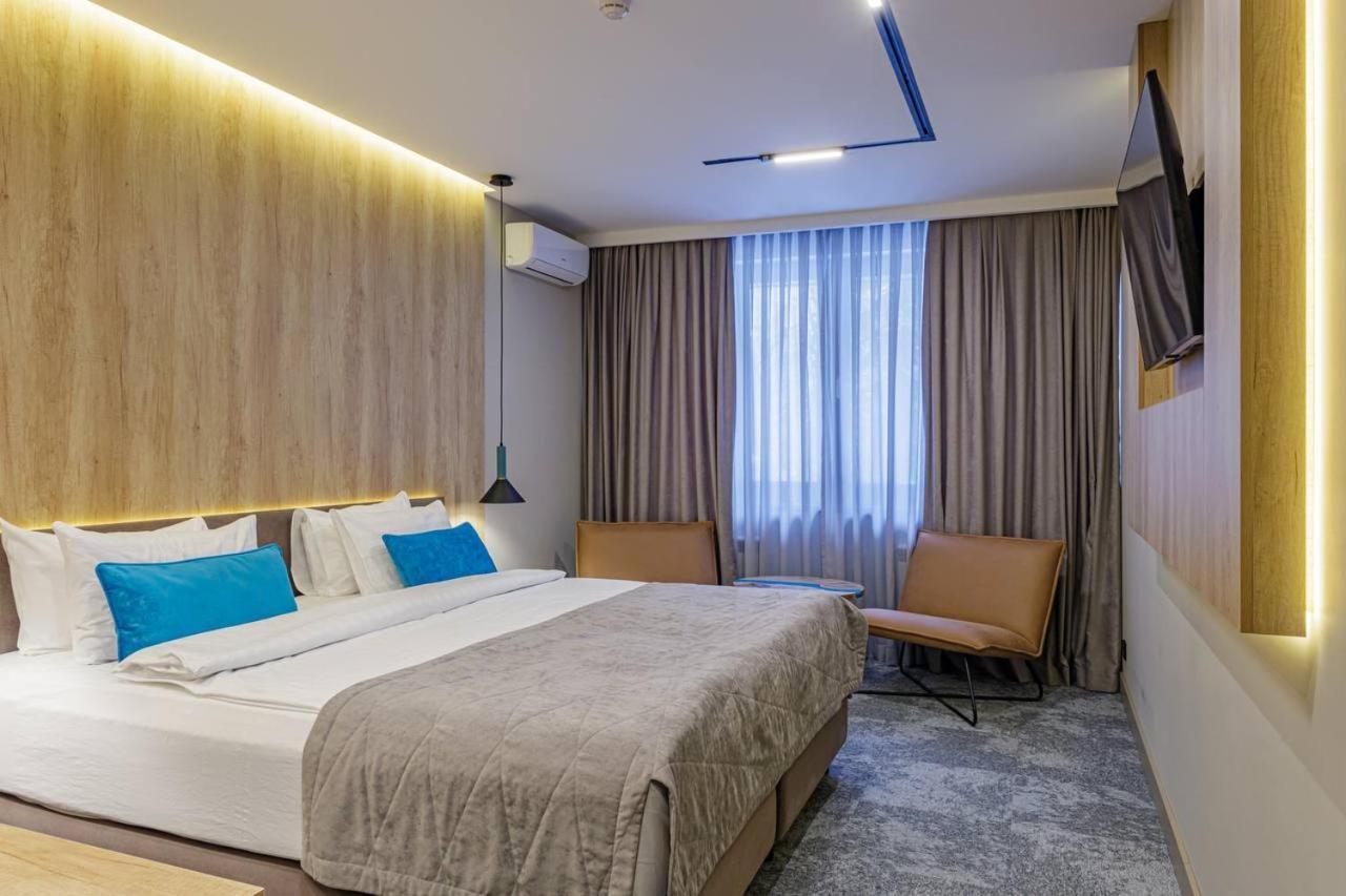 Тау-House Hotel Kok-Shoky ภายนอก รูปภาพ